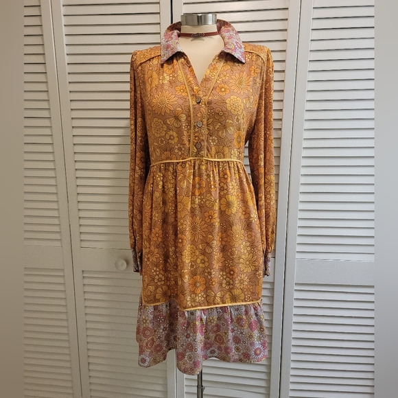 Umgee Dresses & Skirts - UMGEE MINI DRESS NWT